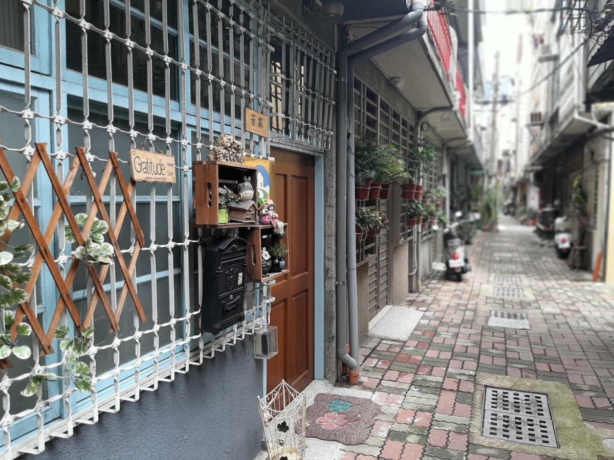 Gratitude Apartment ไถหนาน ภายนอก รูปภาพ
